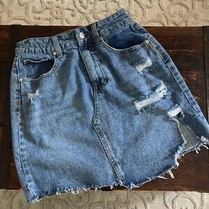 JustFab Distressed Denim Mini Skirt Size 25